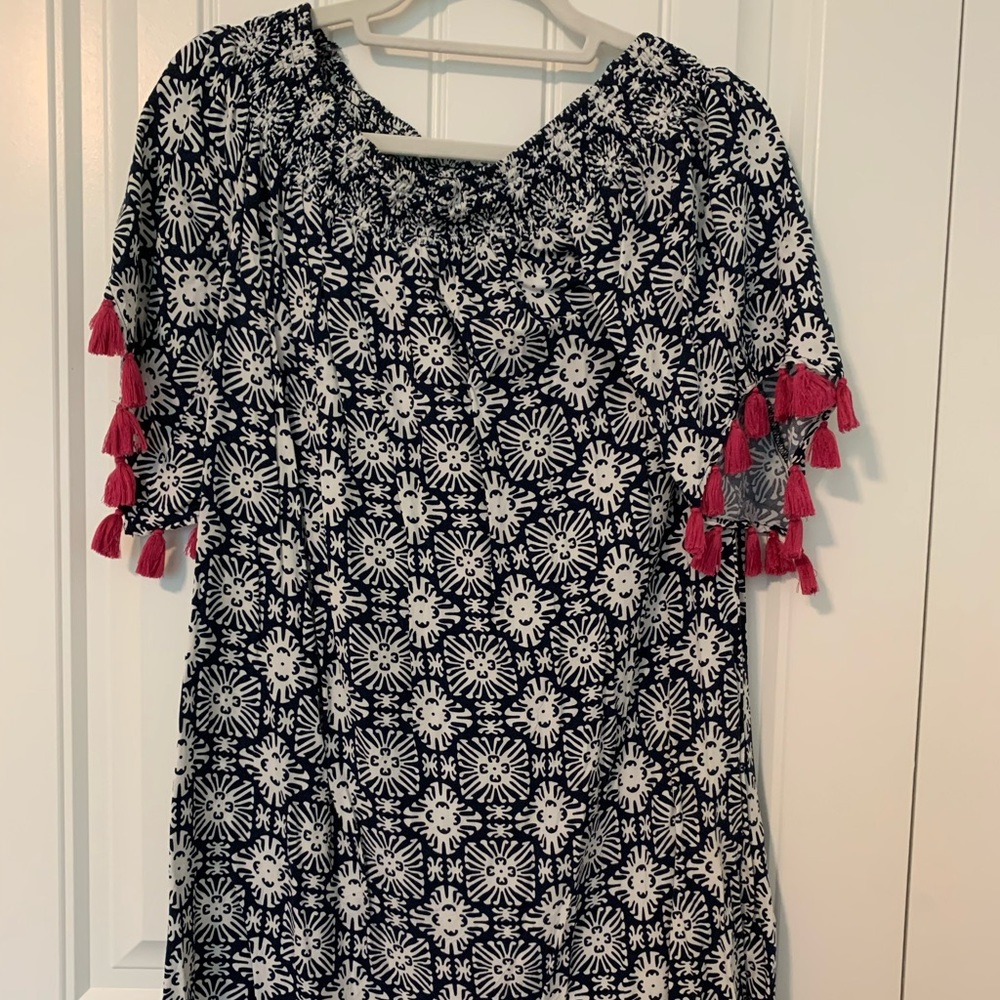 Escapada Navy and White Dress